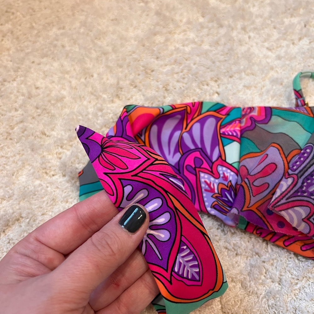 Beautiful Printed bikini - Picture 5 of 9